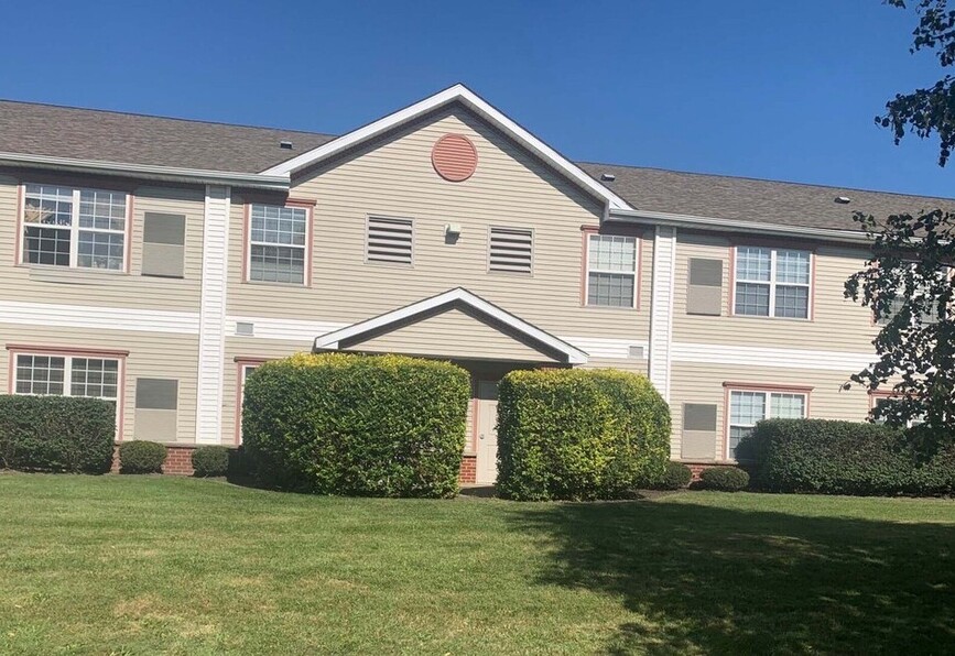 Austin Manor Apartments