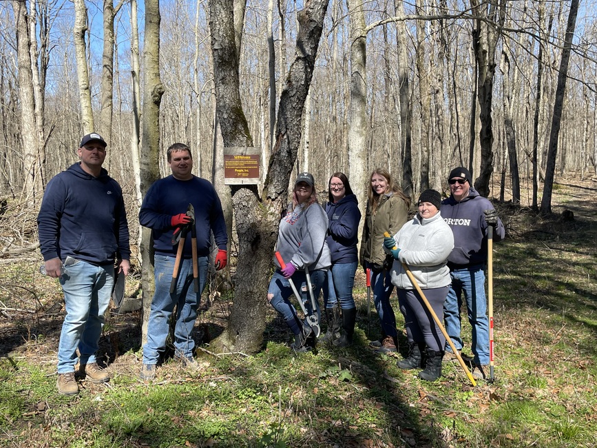 Volunteers Improve Trails
