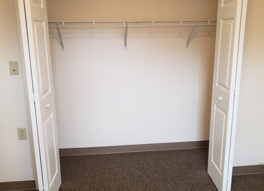 Vacant Bedroom Closet