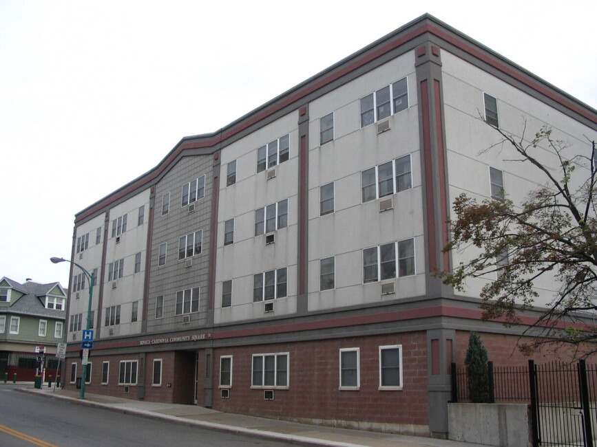 Seneca Cazenovia Apartments