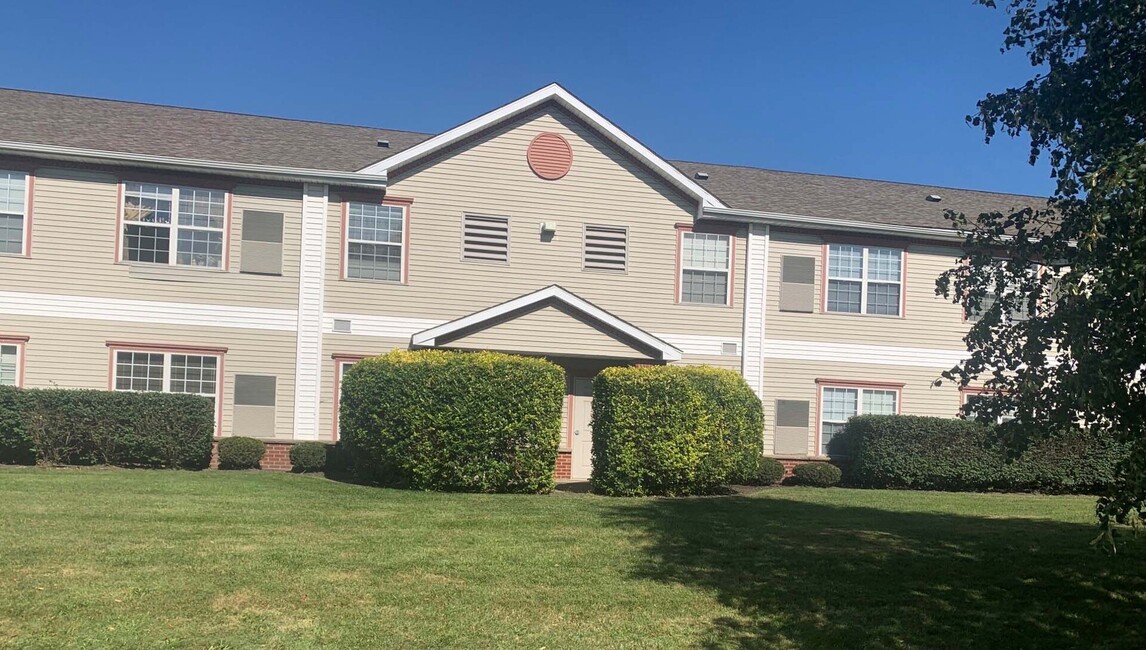 Austin Manor Apartments